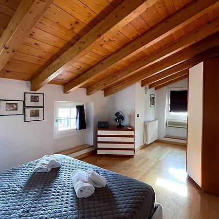 Plinio, Center Town * 贝拉焦